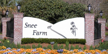 Snee Farm entrance in Mount Pleasant, SC